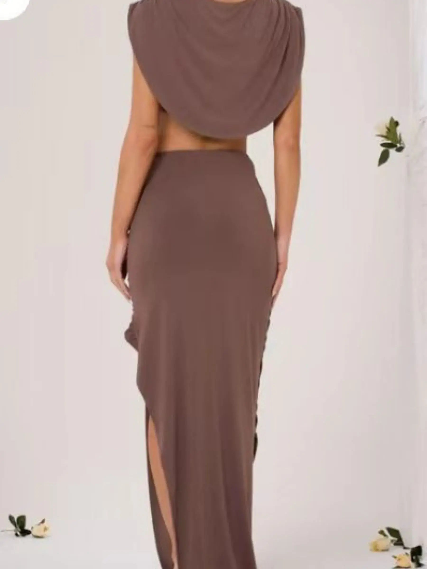 Ariana™ | Maxi Set Featuring Wire Accents