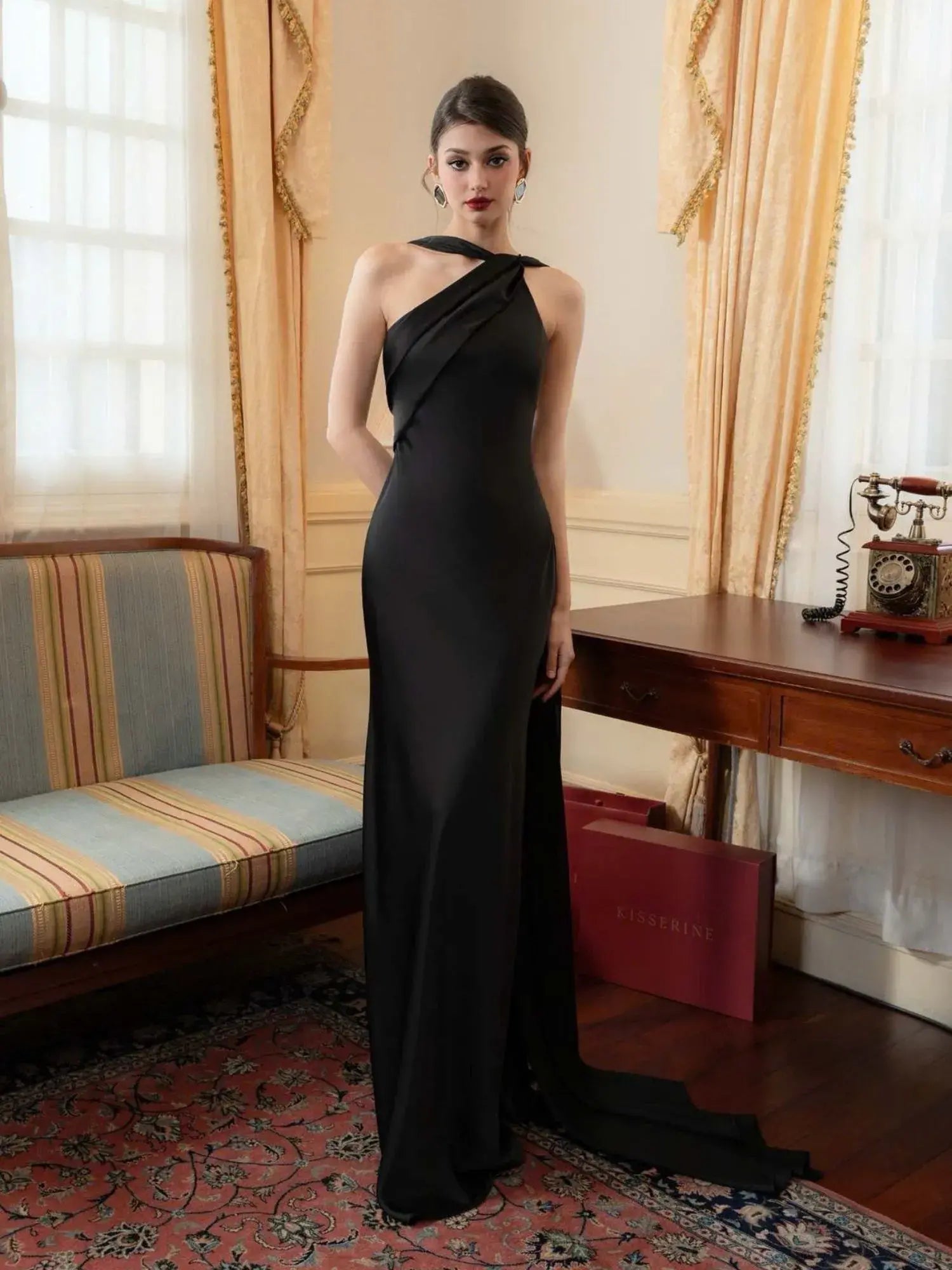 Florence – High-End Satin Fishtail Dress