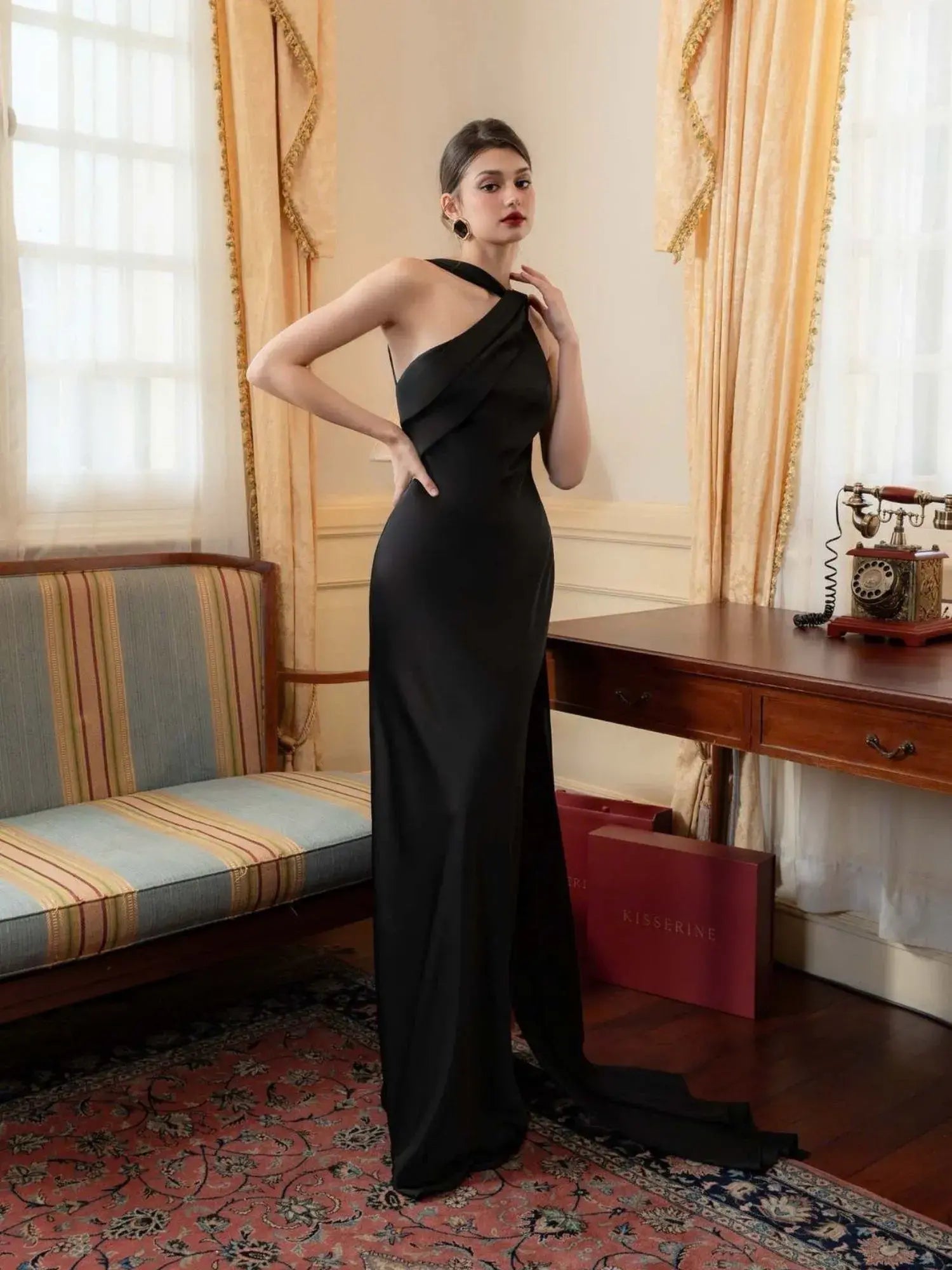 Florence – High-End Satin Fishtail Dress