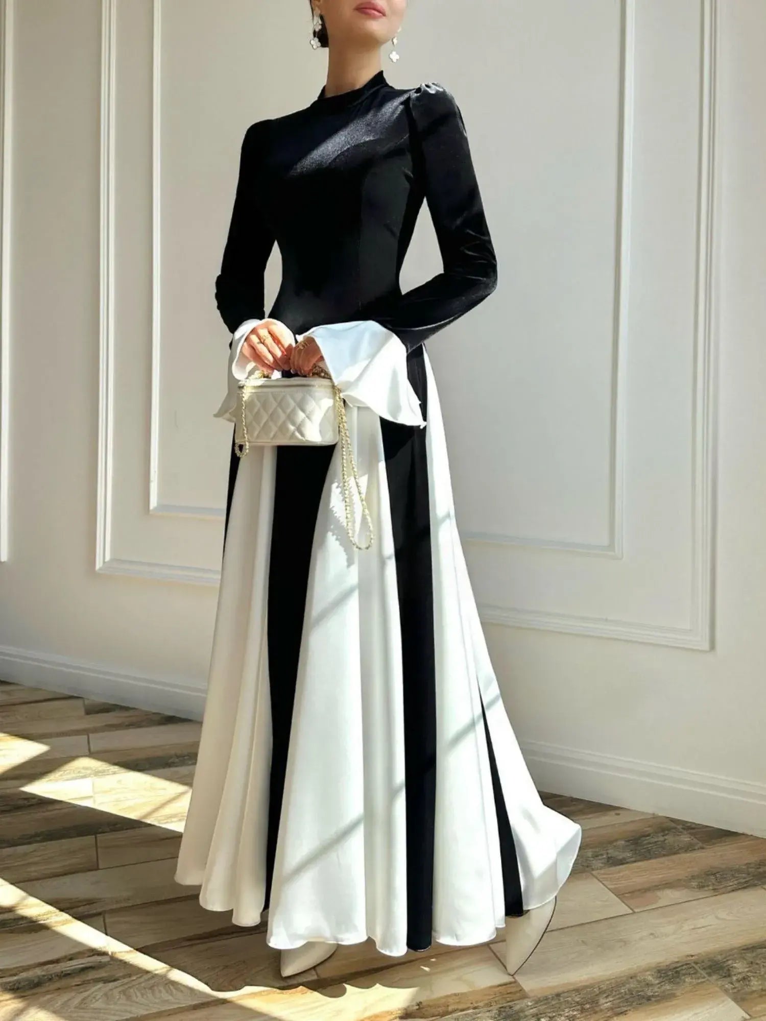 IRINA – Trumpet Sleeve Contrast Stitching Dress