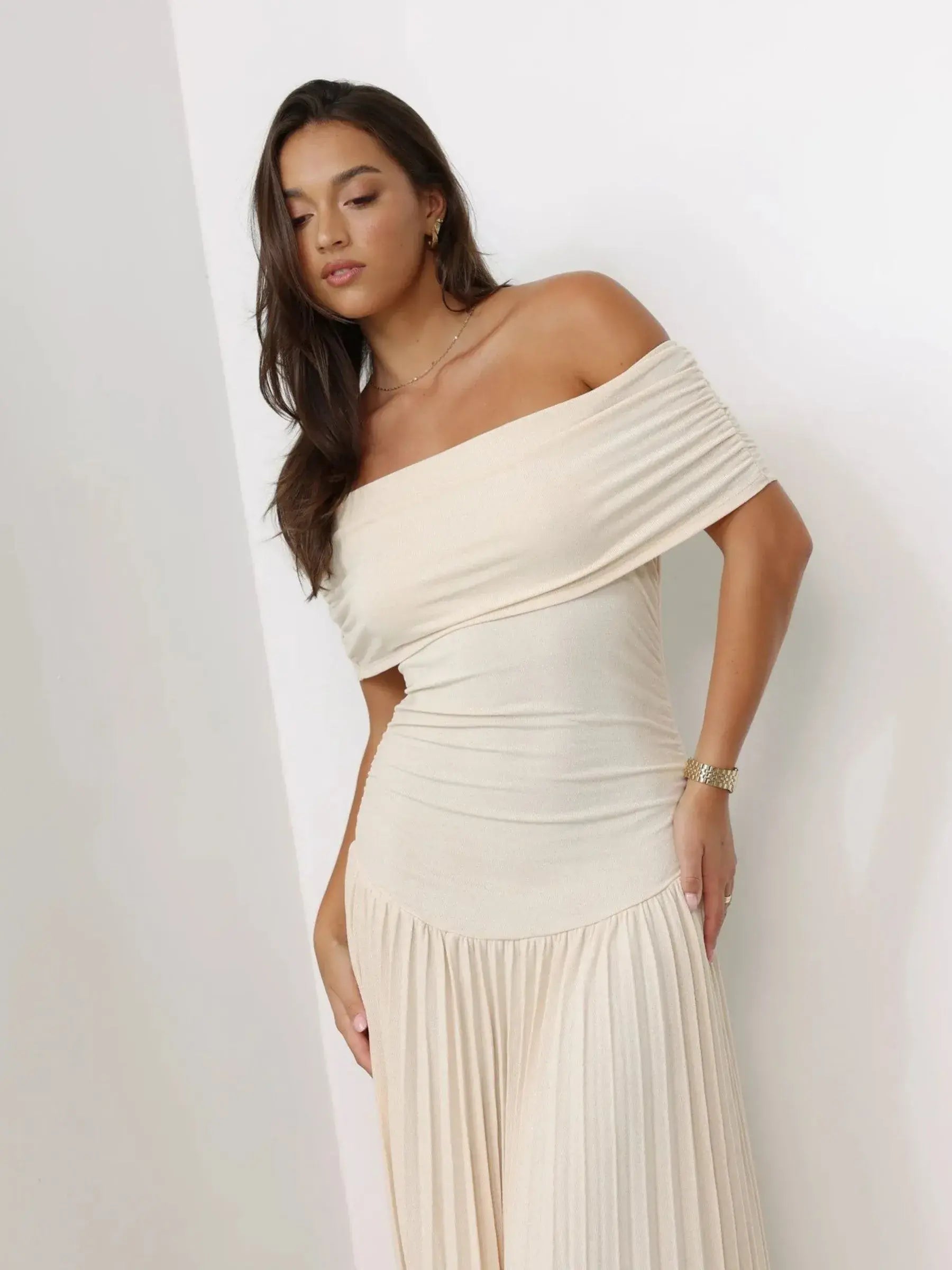 Meliora™ | Pleated Maxi Dress for Maternity