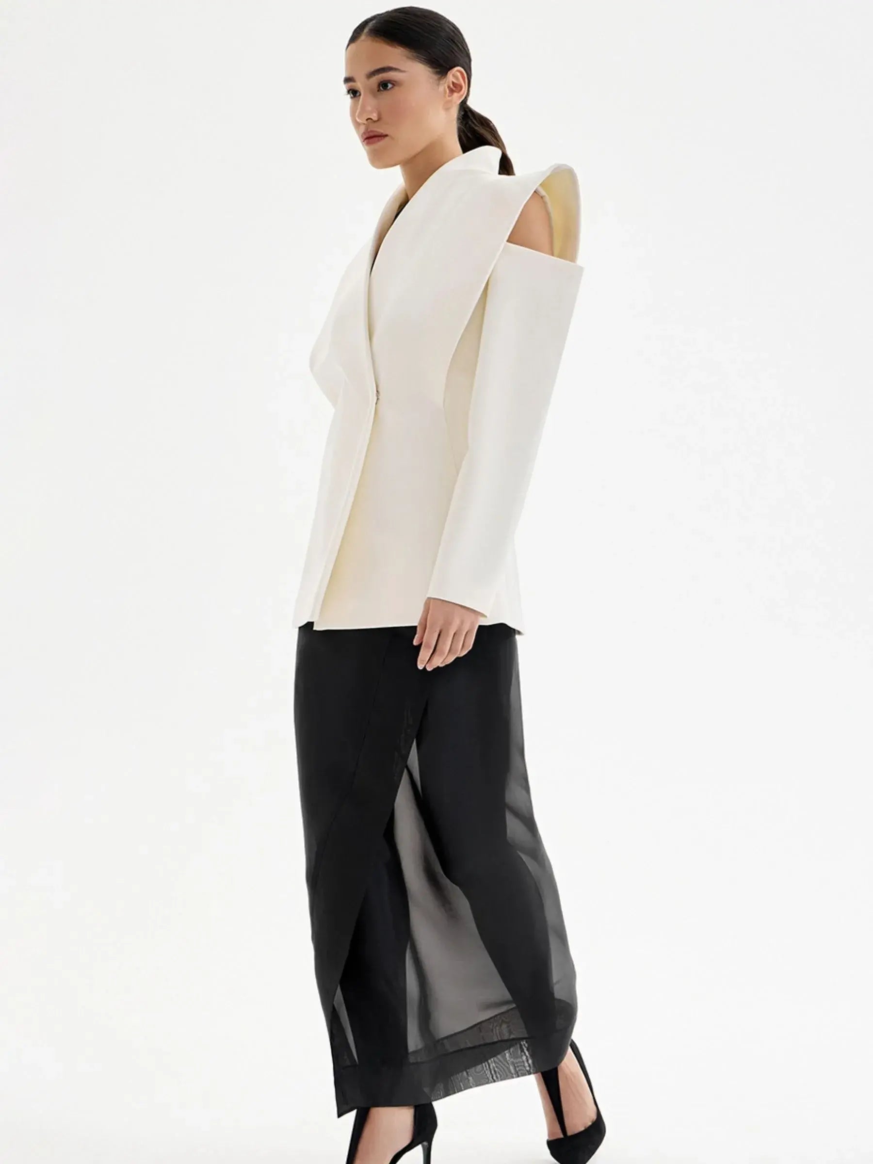 Valeria™ | Artistic Shoulder Blazer