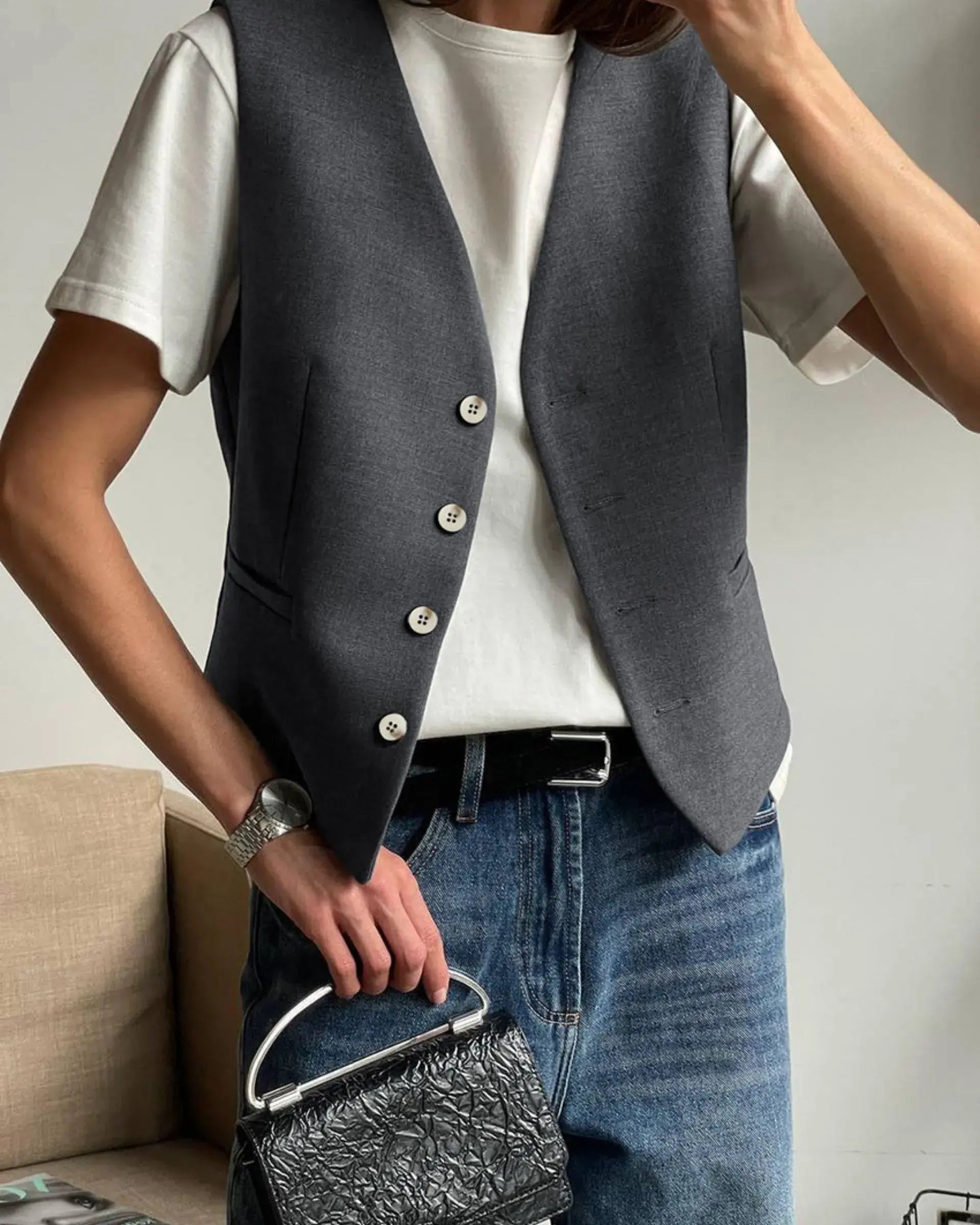 2-Piece V-Neck Sleevless Women's Lounge Set – Casual  Suit for Work or Travel