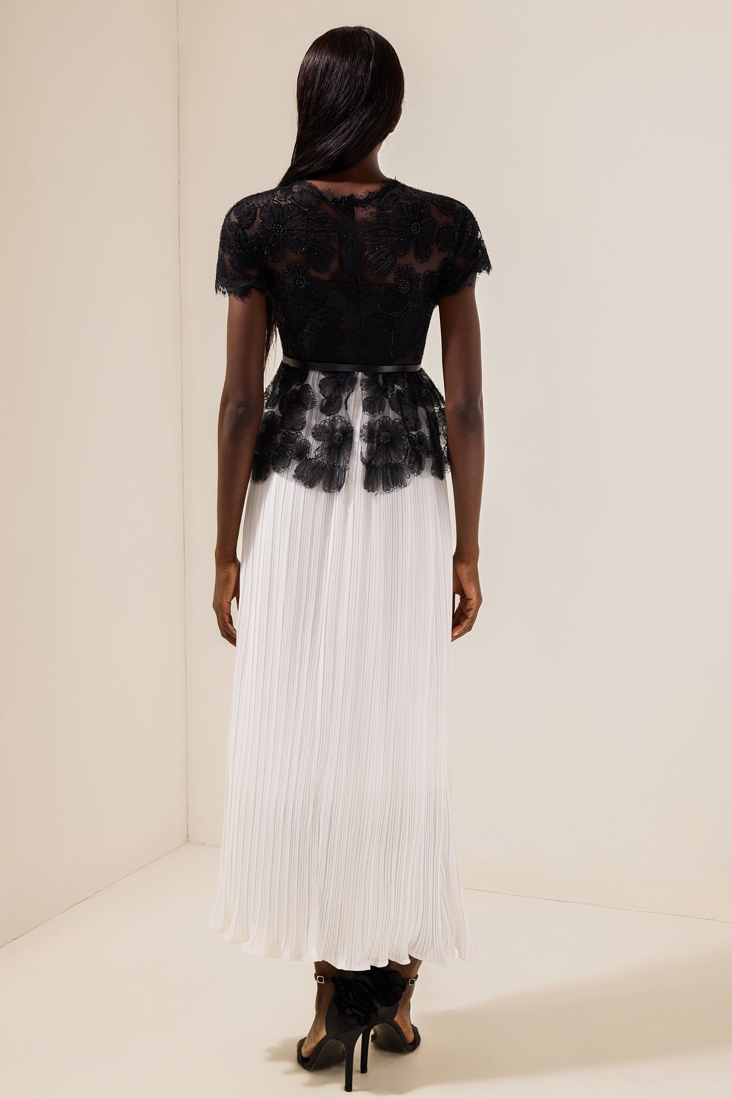 Sabine - Pleated Midi Dress With Belt