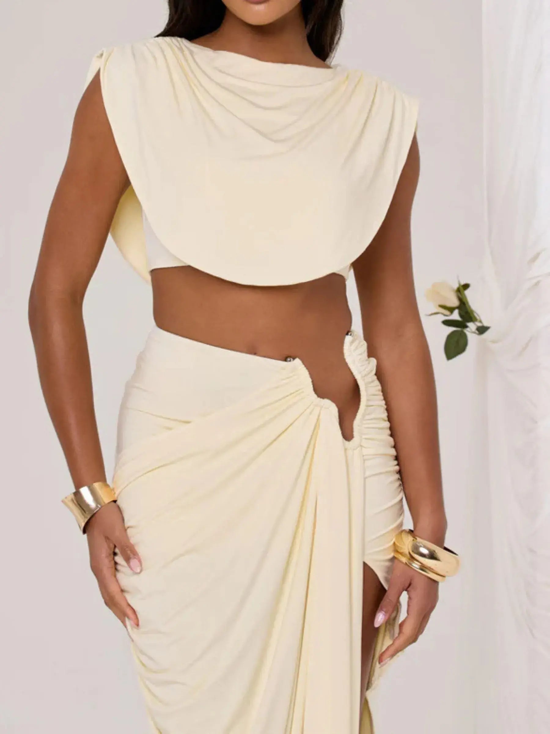 Ariana™ | Maxi Set Featuring Wire Accents