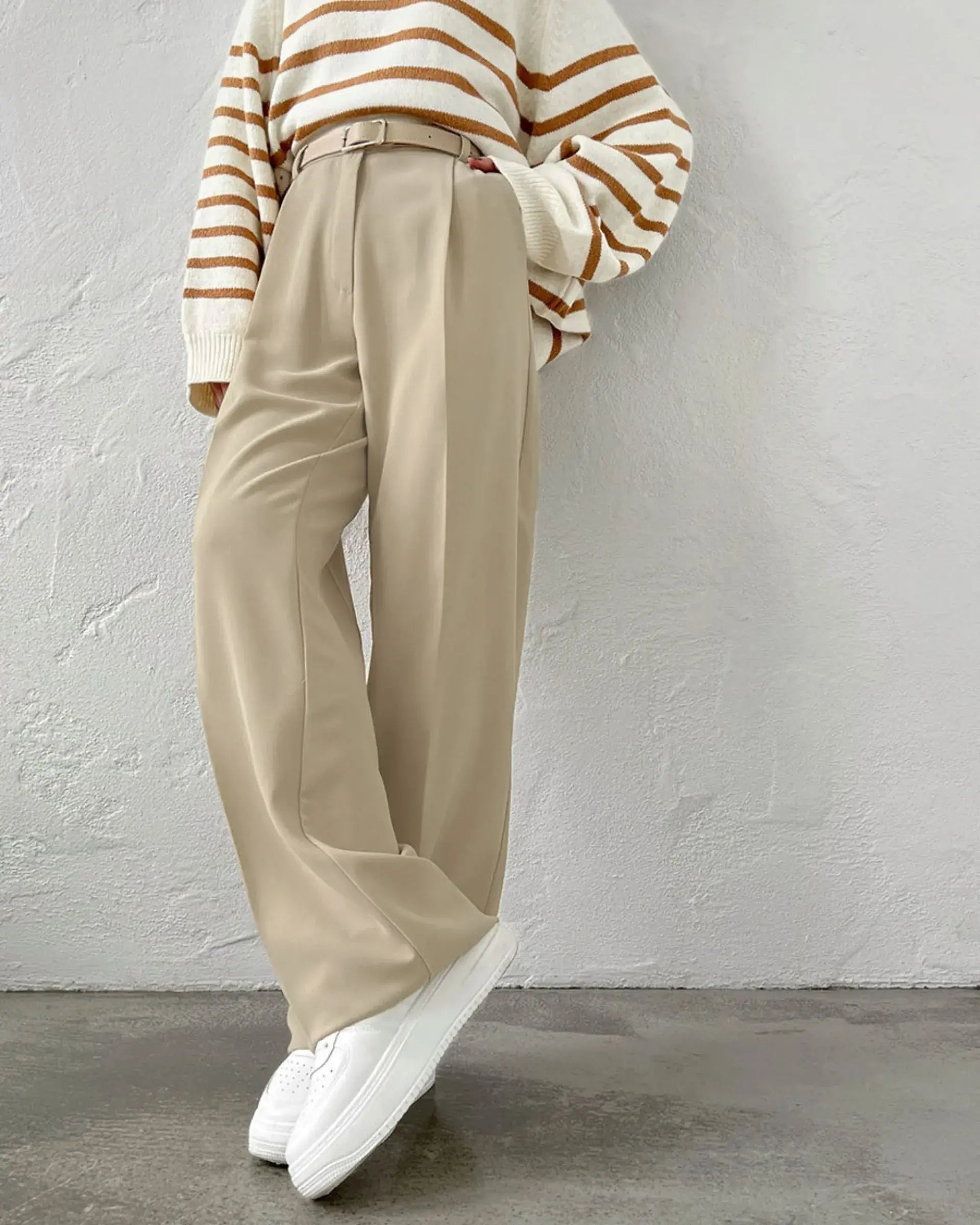 Daydrift Pleated Straight trouser