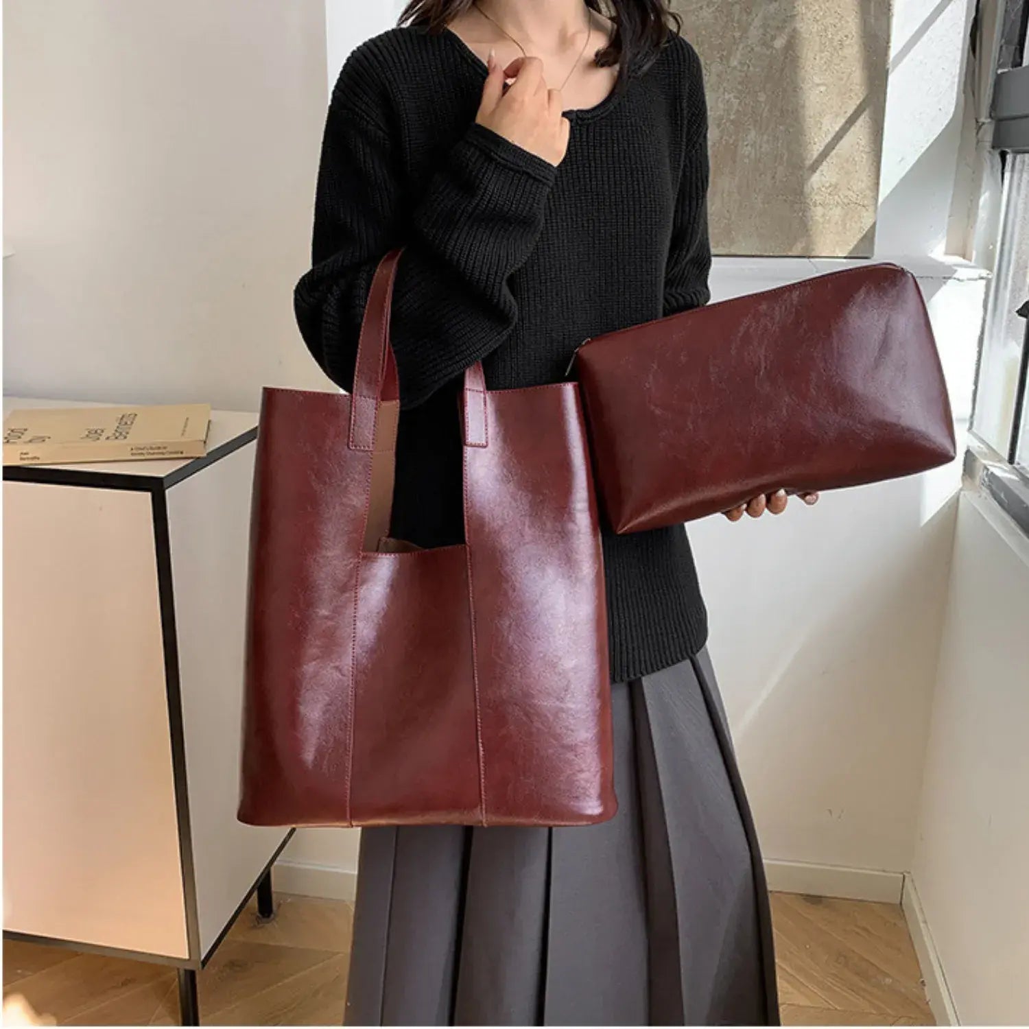 Veloura Tote with clutch Bag